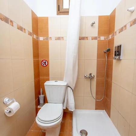 Azura Apartman
